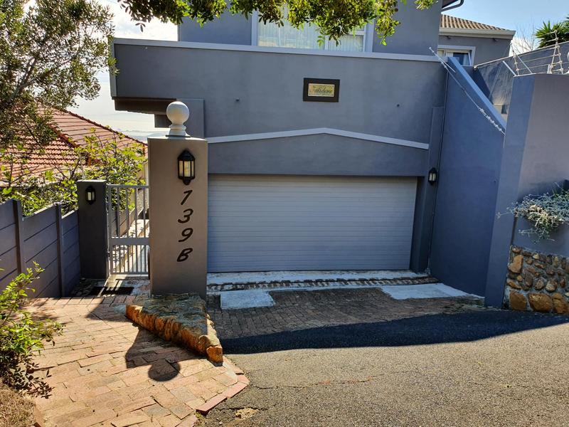 To Let 3 Bedroom Property for Rent in University Estate Western Cape